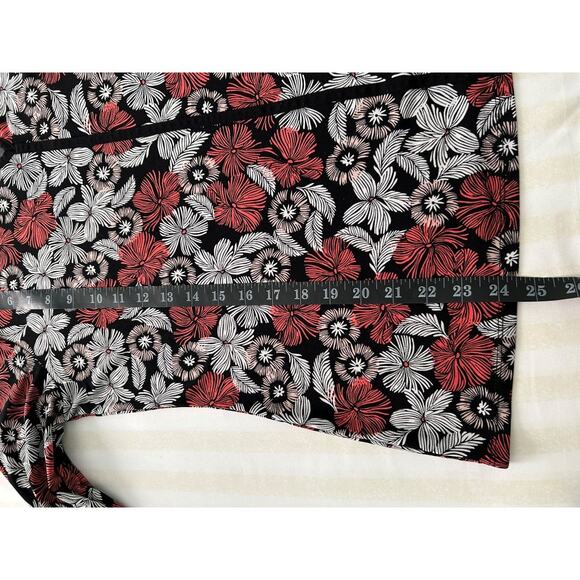 VGC Liz Claiborne Career Floral Long Sleeve Tie-detail Cuffs Pull Over Top-Large - Picture 6 of 7